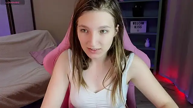 Mia Myles online show from 23, 9, 2025