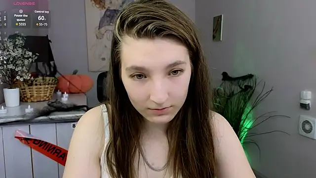 Mia Myles online show from 25, 10, 2025