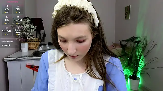 Mia Myles online show from 31, 10, 2025