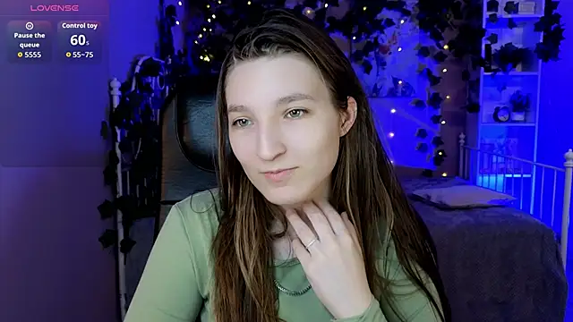 Mia Myles online show from 7, 2, 2026