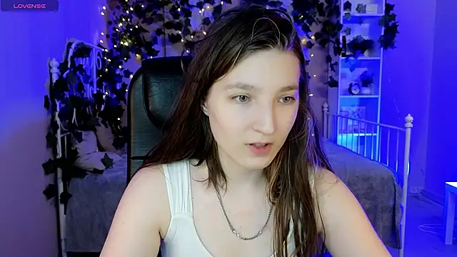 Mia Myles online show from 11, 2, 2026