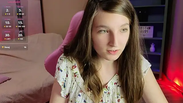 Mia Myles online show from 4, 10, 2025