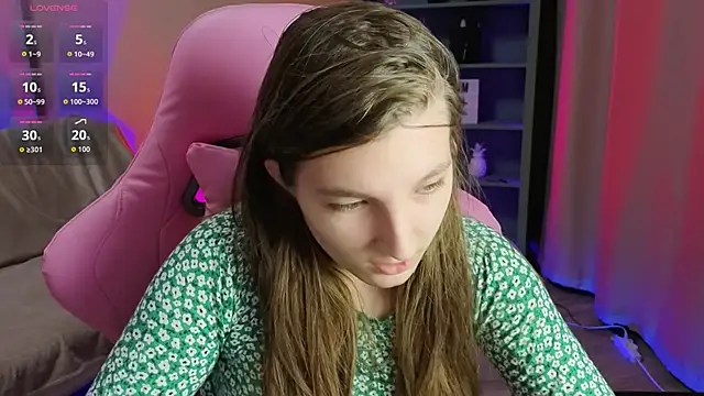 Mia Myles online show from 12, 11, 2025