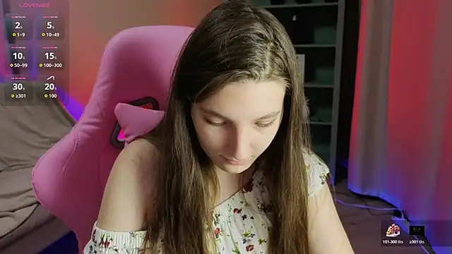 Mia Myles online show from 11, 11, 2025