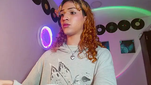 meghan devil  online show from 11, 11, 2025