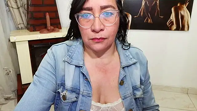 Grace mature milf online show from 30, 11, 2025