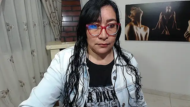 Grace mature milf online show from 6, 10, 2025