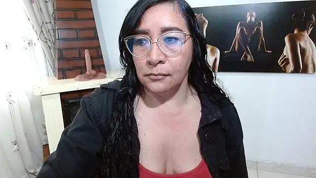 Grace mature milf online show from 27, 10, 2025