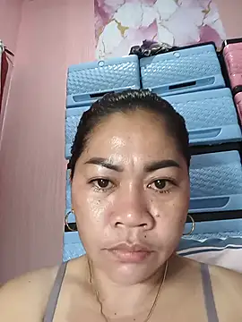 sexybitch 02 online show from 17, 7, 2026