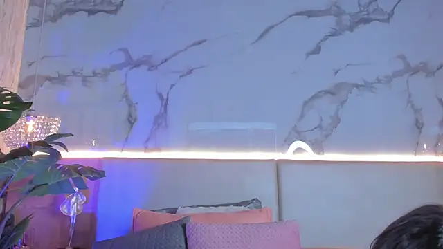 Snapshot of ValSmith_ chatting on 25, 2, 2026 ValSmith online show from 25, 2, 2026