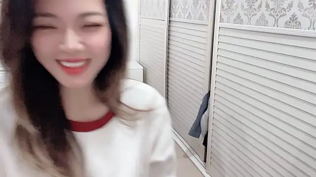 Holiland online show from 16, 12, 2025