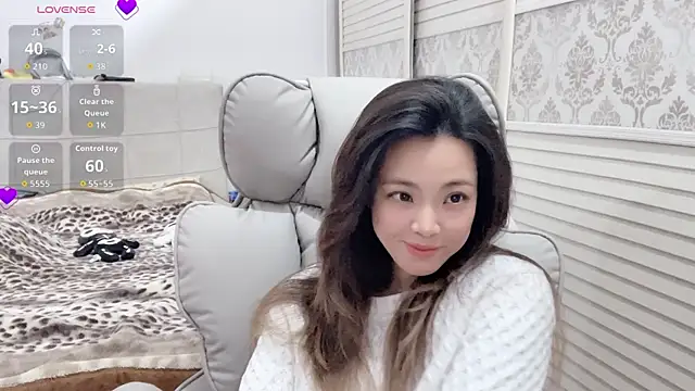 Holiland online show from 15, 1, 2026