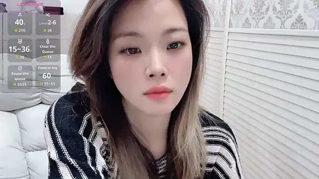 Holiland online show from 6, 11, 2025