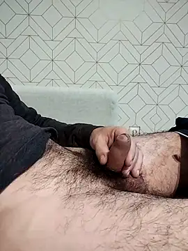 Snapshot of boy8540 chatting on 6, 1, 2026 boy8540 online show from 6, 1, 2026