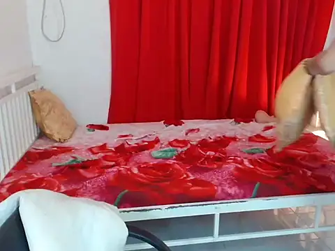 Snapshot of SheraCock chatting on 26, 10, 2025 SheraCock online show from 26, 10, 2025