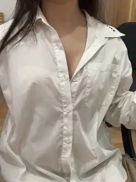 Keysha8386 online show from 4, 11, 2025