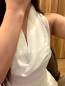 Keysha8386 online show from 6, 11, 2025