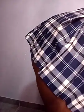 shy-lillyX22 online show from 23, 3, 2026