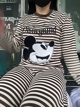 Meii-meyy online show from 9, 11, 2025