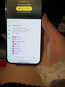 Meii-meyy online show from 8, 3, 2026