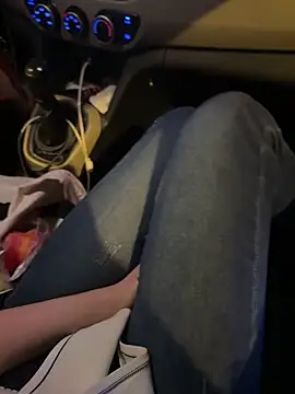 Meii-meyy online show from 28, 9, 2025