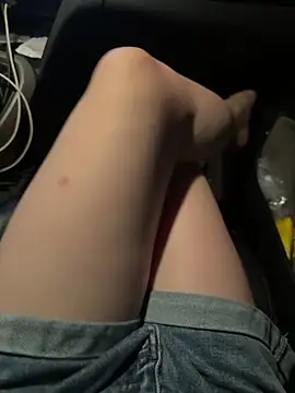 Meii-meyy online show from 19, 10, 2025