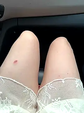 Meii-meyy online show from 27, 9, 2025