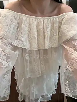 Meii-meyy online show from 21, 11, 2025