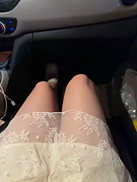 Meii-meyy online show from 14, 10, 2025