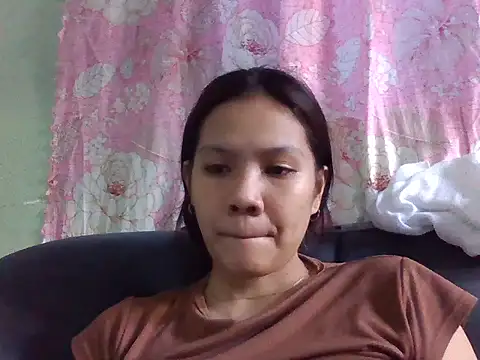 sweetcherry23 online show from 5, 10, 2025