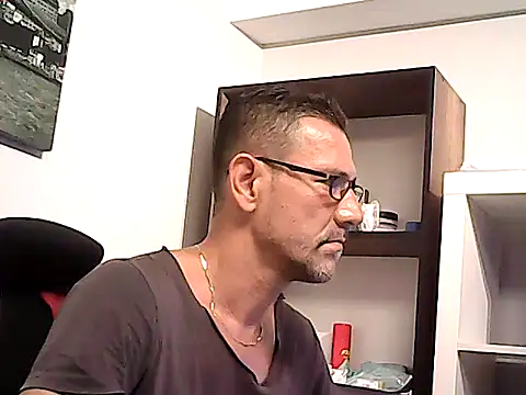 Snapshot of mastercharisma35 chatting on 9, 7, 2026 mastercharisma35 online show from 9, 7, 2026