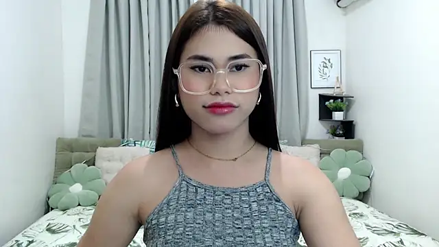 PrettyBlythes TS online show from 16, 12, 2025