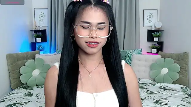 PrettyBlythes TS online show from 14, 10, 2025