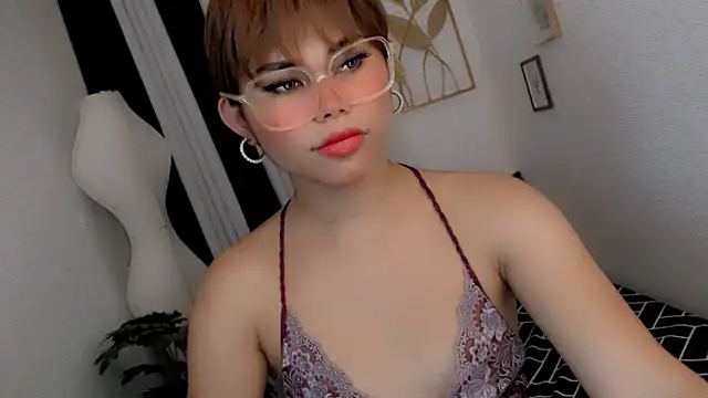 Snapshot of PrettyBlythes_TS chatting on 16, 6, 2026 PrettyBlythes TS online show from 16, 6, 2026