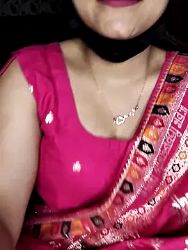 Horny Shalu online show from 6, 3, 2026