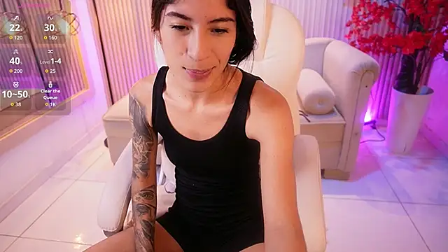 NicoleCrawft online show from 3, 11, 2025