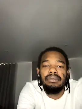 Snapshot of sideman17386 chatting on 27, 11, 2025 sideman17386 online show from 27, 11, 2025