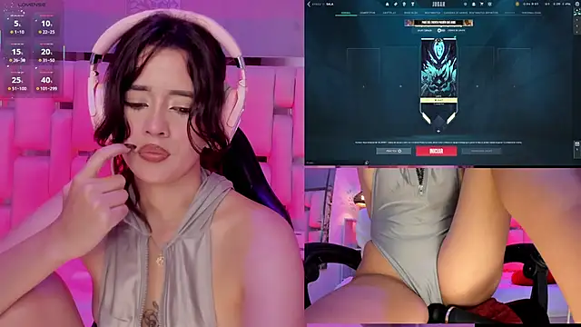 Snapshot of EvelynLips_ chatting on 23, 9, 2025 EvelynLips online show from 23, 9, 2025