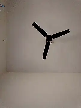 shreyas79 online show from 6, 10, 2025