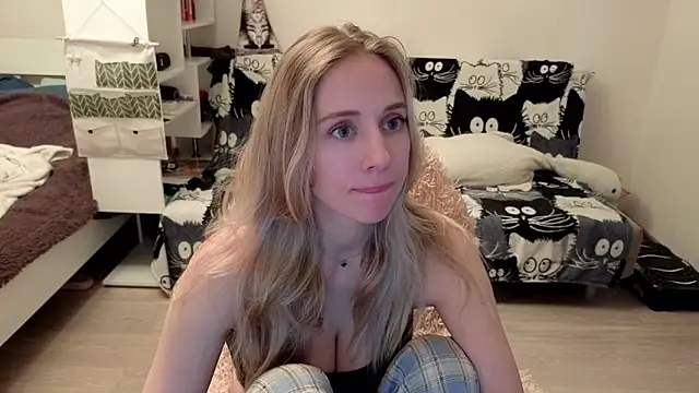 Snapshot of NoVa_SuN chatting on 3, 2, 2026 NoVa SuN online show from 3, 2, 2026