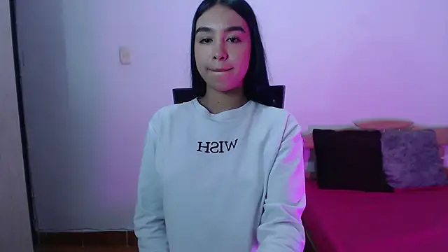 kyra fox  online show from 15, 11, 2025