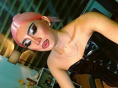 Snapshot of Queen_yasii_88 chatting on 21, 5, 2026 Queen yasii 88 online show from 21, 5, 2026