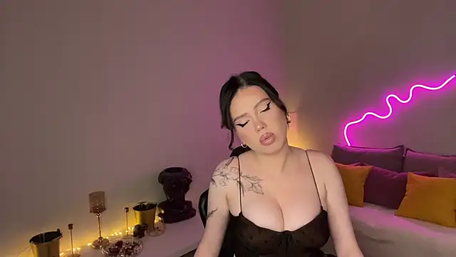 mistress of hearts online show from 25, 5, 2026
