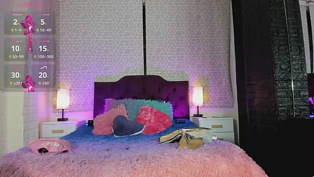 Snapshot of Zamara_Kleii chatting on 12, 9, 2025 Zamara Kleii online show from 12, 9, 2025