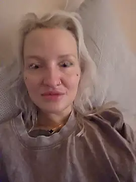 KateMonroe online show from 25, 7, 2026