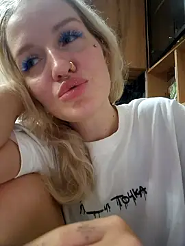 KateMonroe online show from 22, 10, 2025