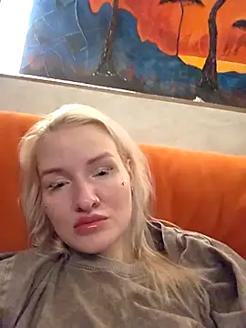 KateMonroe online show from 10, 5, 2026