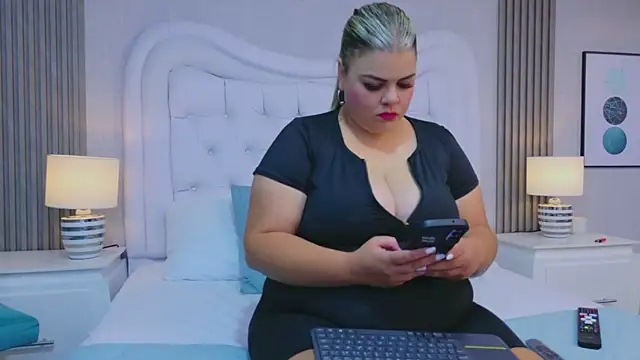 KiimBrooks online show from 15, 1, 2026