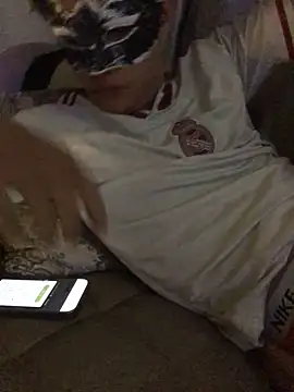 boyhigh1997 online show from 5, 2, 2026