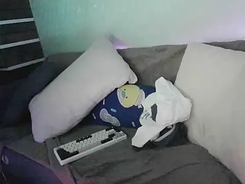 boyhigh1997 online show from 23, 10, 2025